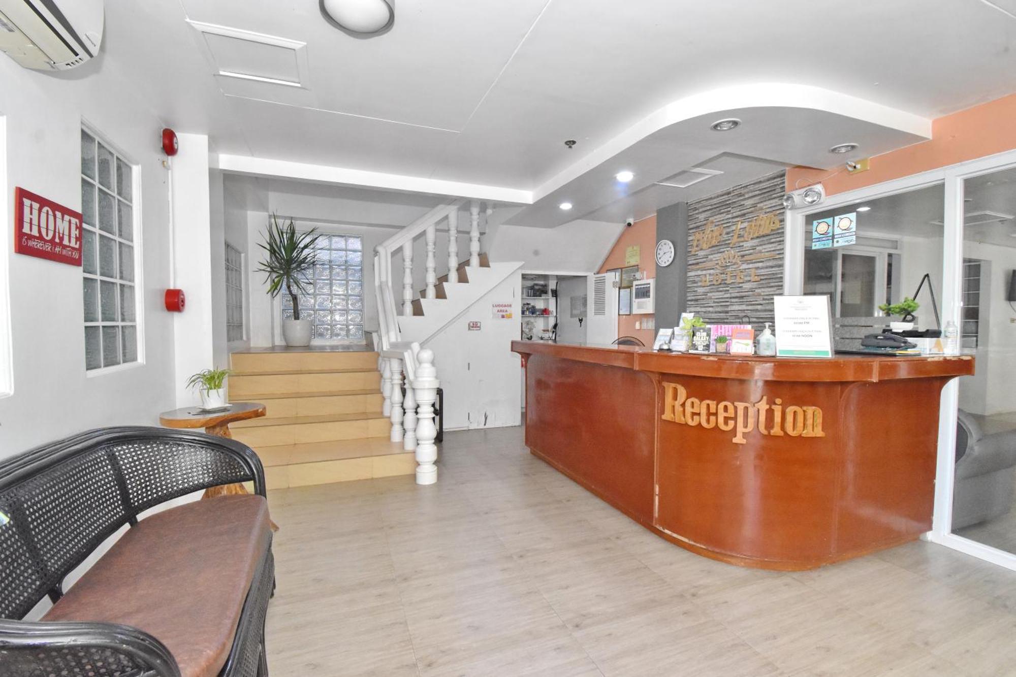 Blue Lotus Hotel Balabag  Zewnętrze zdjęcie