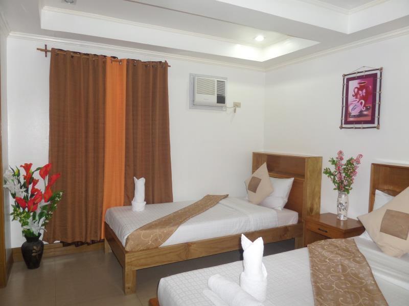 Blue Lotus Hotel Balabag  Zewnętrze zdjęcie